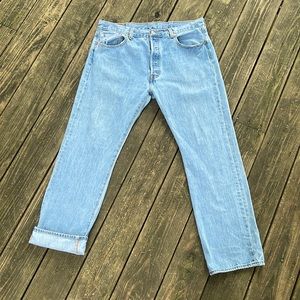 Vintage Levi 501 Relaxed-Fit Denim Jeans